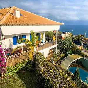 ponta-do-sol-house.madeira-islandshotels.com/